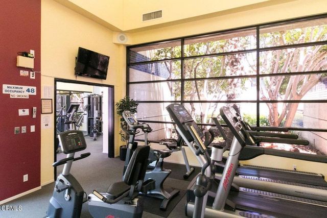 2157 Martinique Lane, Oxnard, CA 93035