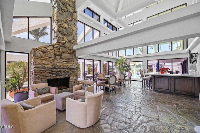 2157 Martinique Lane, Oxnard, CA 93035