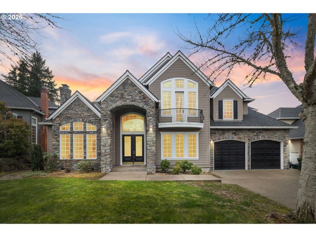 2037 Nw WOODROSE Dr, Portland, OR 97229