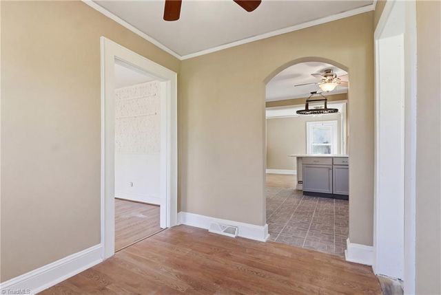 11043 E Old US Highway 64, Lexington, NC 27292