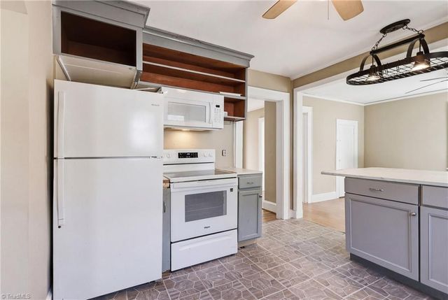 11043 E Old US Highway 64, Lexington, NC 27292