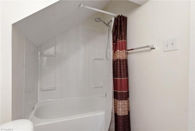 11043 E Old US Highway 64, Lexington, NC 27292