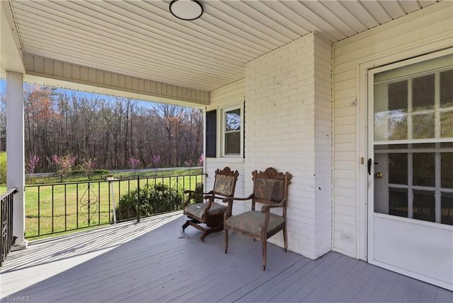 11043 E Old US Highway 64, Lexington, NC 27292