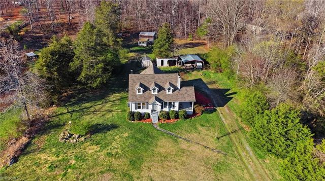 11043 E Old US Highway 64, Lexington, NC 27292