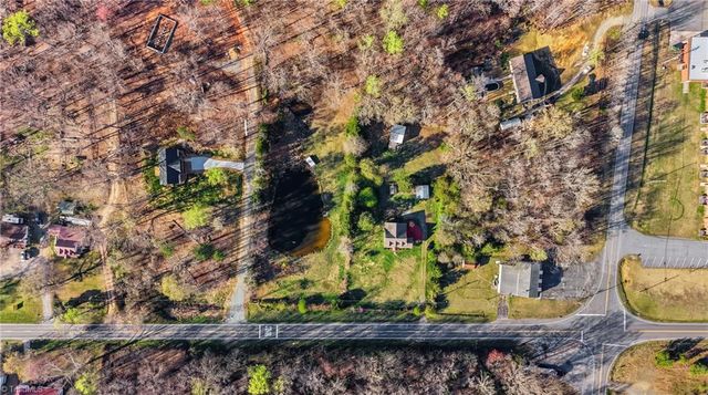 11043 E Old US Highway 64, Lexington, NC 27292