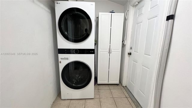 229 Cadima Avenue 229, Coral Gables, FL 33134