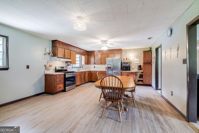 1325 Pine Barren Road, Pooler, GA 31322
