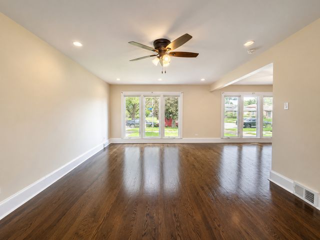 14446 Dante Avenue, Dolton, IL 60419