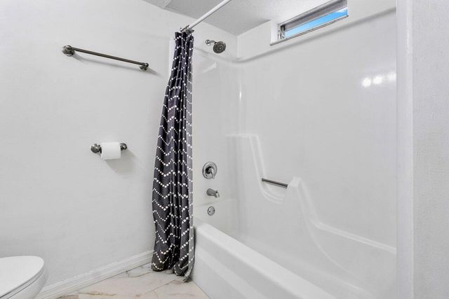 2615 NE 1ST Court 407, Boynton Beach, FL 33435
