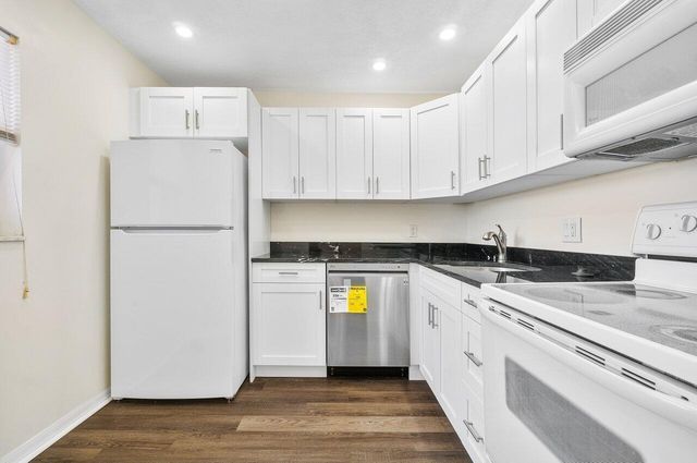 2615 NE 1ST Court 407, Boynton Beach, FL 33435