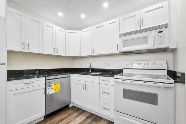 2615 NE 1ST Court 407, Boynton Beach, FL 33435