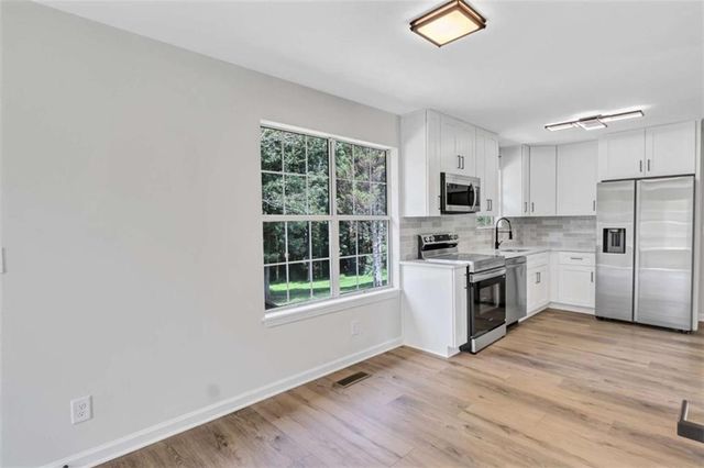 5010 Old Orr Road, Flowery Branch, GA 30542