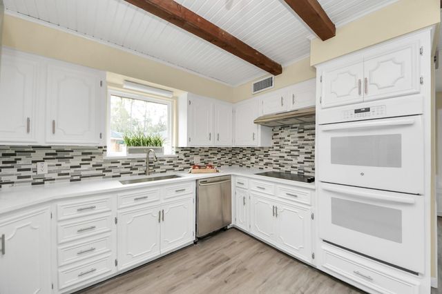 13407 Vestavia Court, Houston, TX 77069