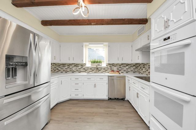 13407 Vestavia Court, Houston, TX 77069