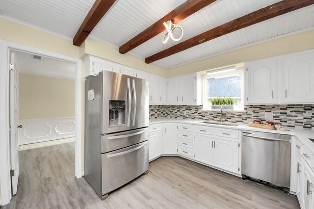 13407 Vestavia Court, Houston, TX 77069