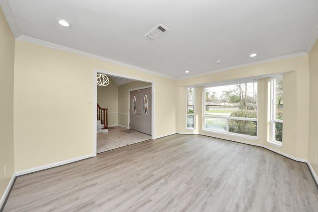 13407 Vestavia Court, Houston, TX 77069