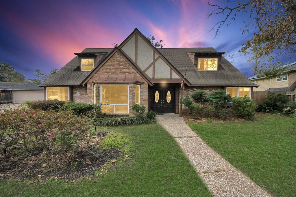13407 Vestavia Court, Houston, TX 77069