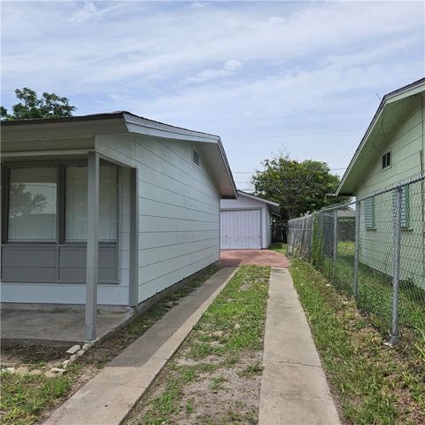 4749 Mokry Dr, Corpus Christi, TX 78415