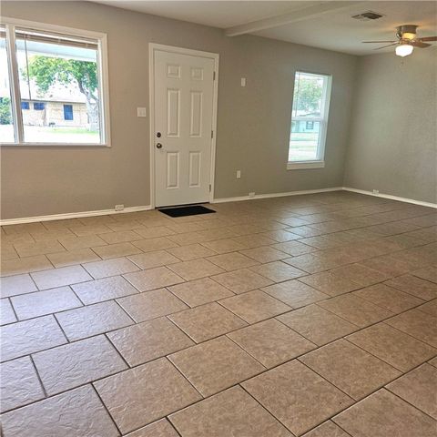 4749 Mokry Dr, Corpus Christi, TX 78415