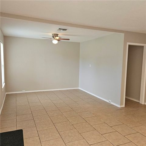 4749 Mokry Dr, Corpus Christi, TX 78415
