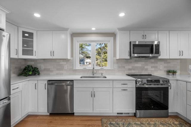 86 Pompano Road, Yarmouth Port, MA 02675