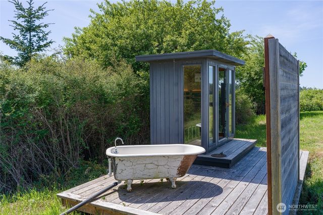 124 Donna's Lane, Lopez Island, WA 98261