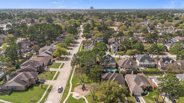 17102 Mountain Crest Drive, Spring, TX 77379