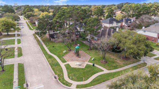 17102 Mountain Crest Drive, Spring, TX 77379