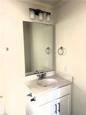 516 White Oak Street, High Point, NC 27260