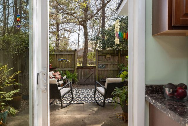 1289 Mathis Ferry Road, Mount Pleasant, SC 29464