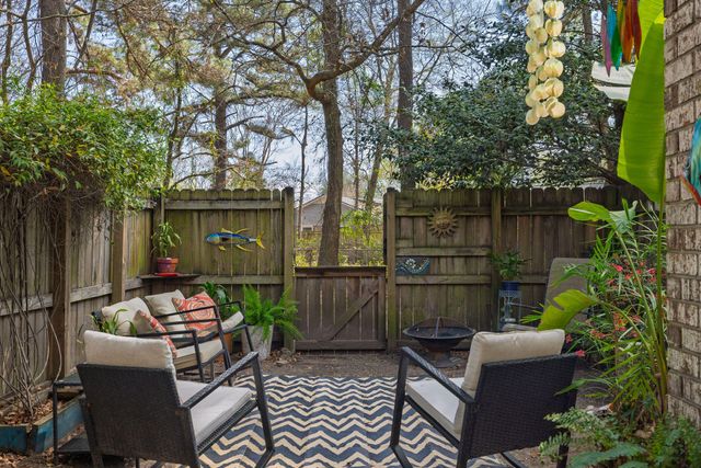 1289 Mathis Ferry Road, Mount Pleasant, SC 29464