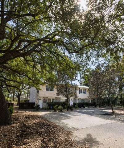 1289 Mathis Ferry Road, Mount Pleasant, SC 29464