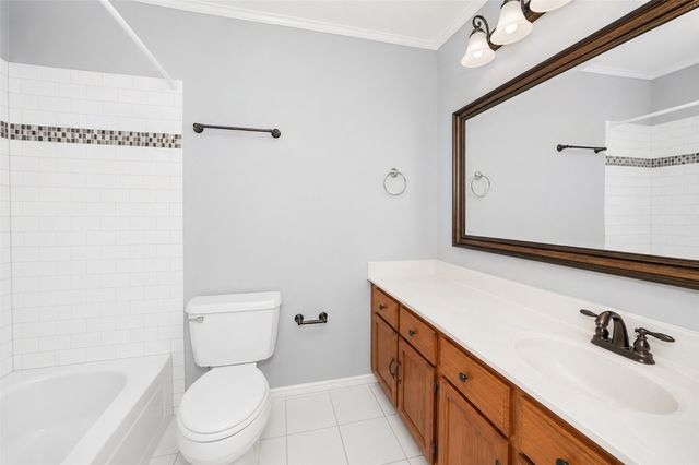 2927 Peninsula Way, Carrollton, TX 75007