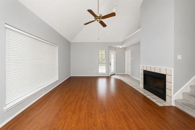 2927 Peninsula Way, Carrollton, TX 75007