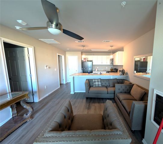 6108 Abrams Road 202, Dallas, TX 75231