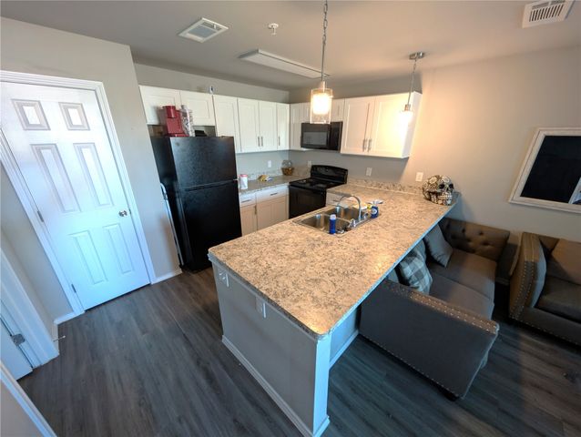 6108 Abrams Road 202, Dallas, TX 75231