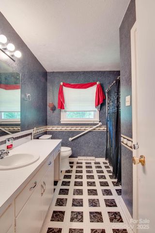 2319 Tin Mine Road, Lincolnton, NC 28092