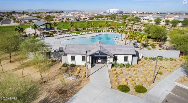 8731 W DENTON Lane, Glendale, AZ 85305