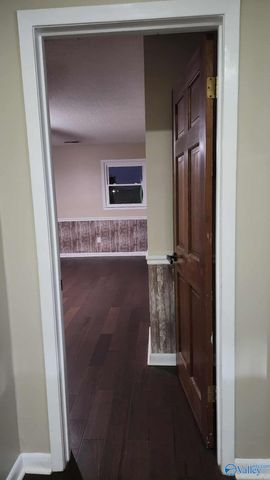 100 Hickory Drive, Muscle Shoals, AL 35661