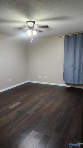 100 Hickory Drive, Muscle Shoals, AL 35661