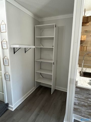 100 Hickory Drive, Muscle Shoals, AL 35661