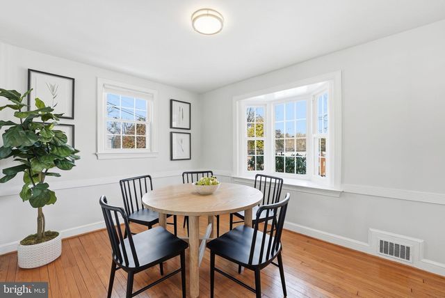 2408 SEMINARY RD, Silver Spring, MD 20910