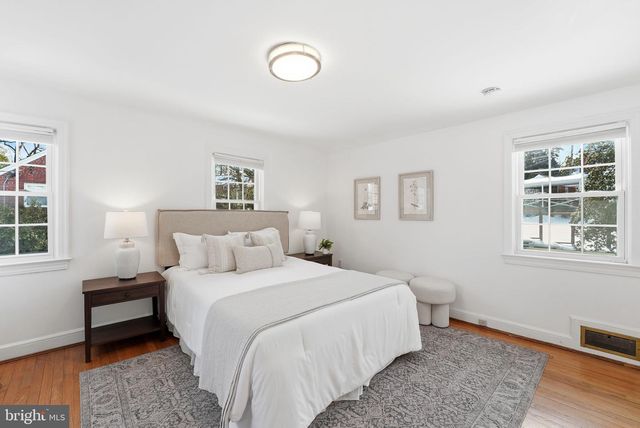 2408 SEMINARY RD, Silver Spring, MD 20910