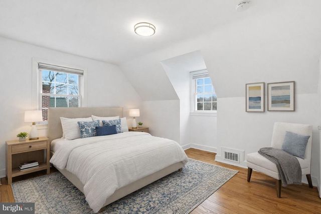 2408 SEMINARY RD, Silver Spring, MD 20910