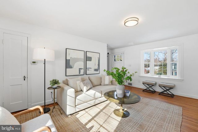 2408 SEMINARY RD, Silver Spring, MD 20910