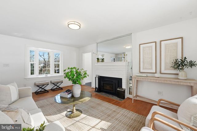 2408 SEMINARY RD, Silver Spring, MD 20910