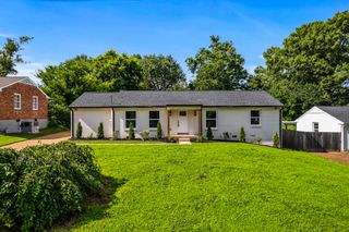 202 Garrett Dr, Nashville, TN 37211