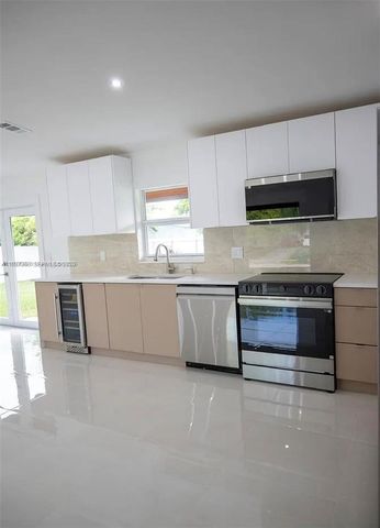 26222 SW 124th Pl, Homestead, FL 33032