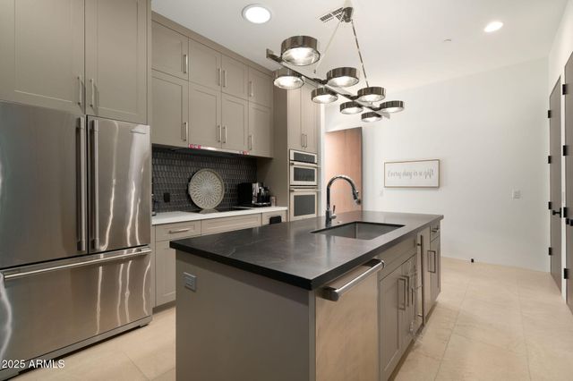 5333 E VIA LOS CABALLOS --, Paradise Valley, AZ 85253