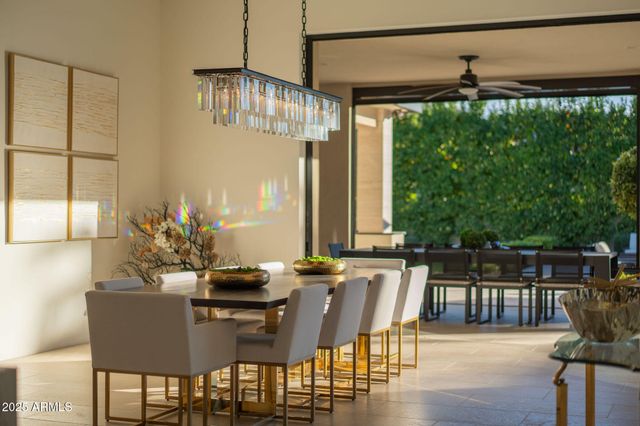 5333 E VIA LOS CABALLOS --, Paradise Valley, AZ 85253